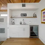 E4440 - Gone Coastal